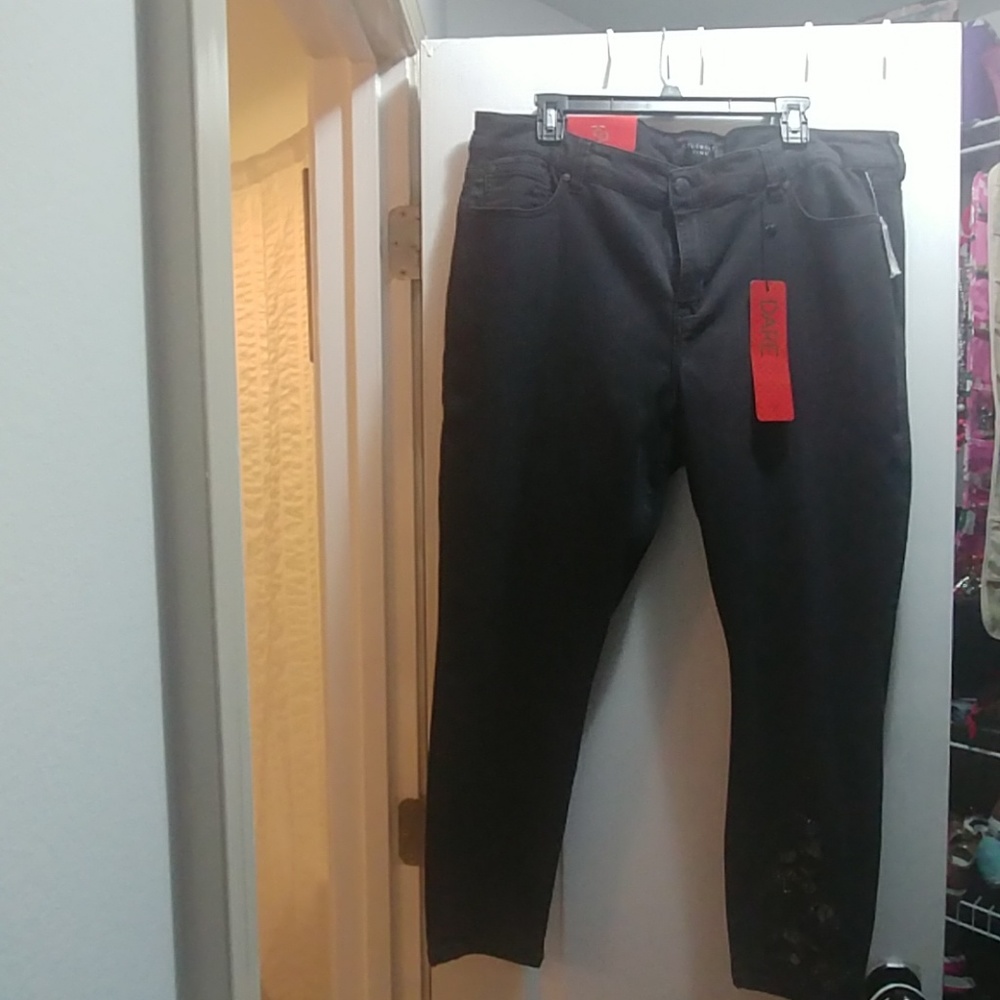 Black Celebrity Skinny Jeans